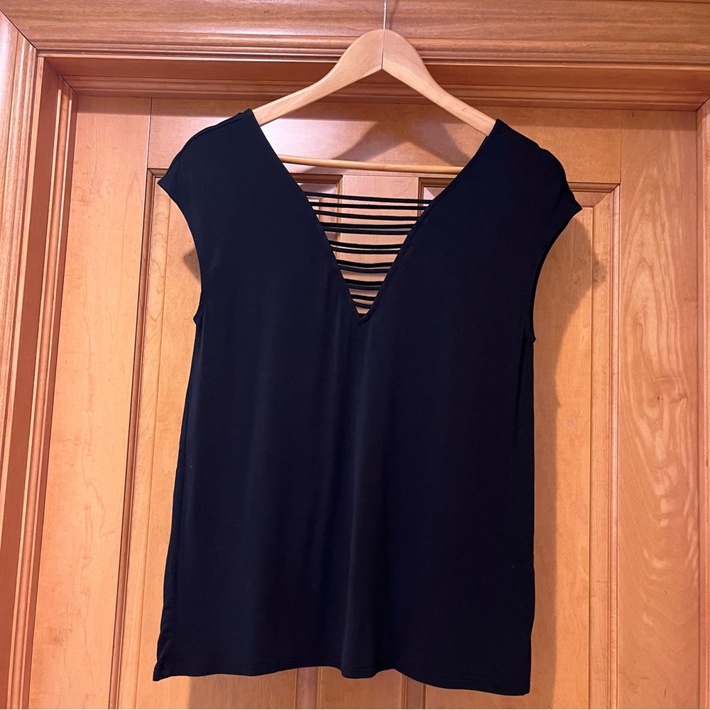 Women’s American Eagle Short Sleeve Shirt